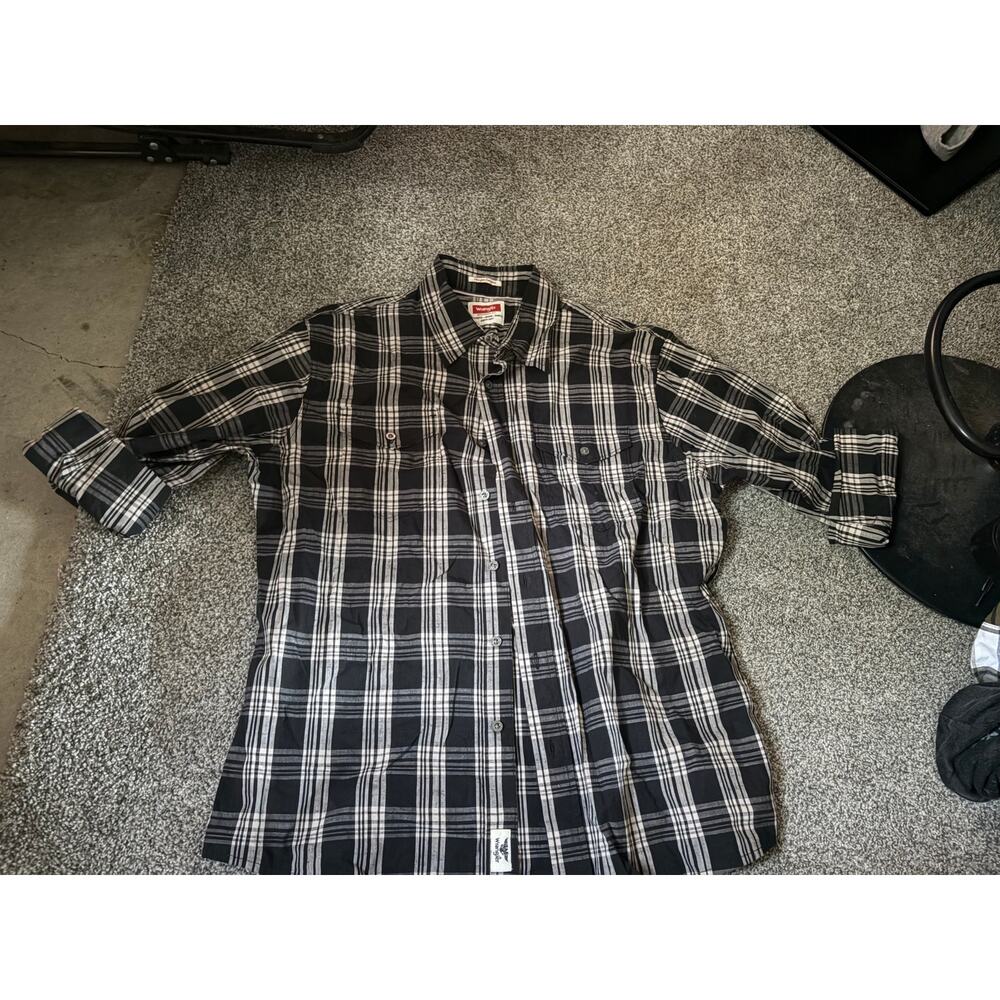 Wrangler mens large button front shirt